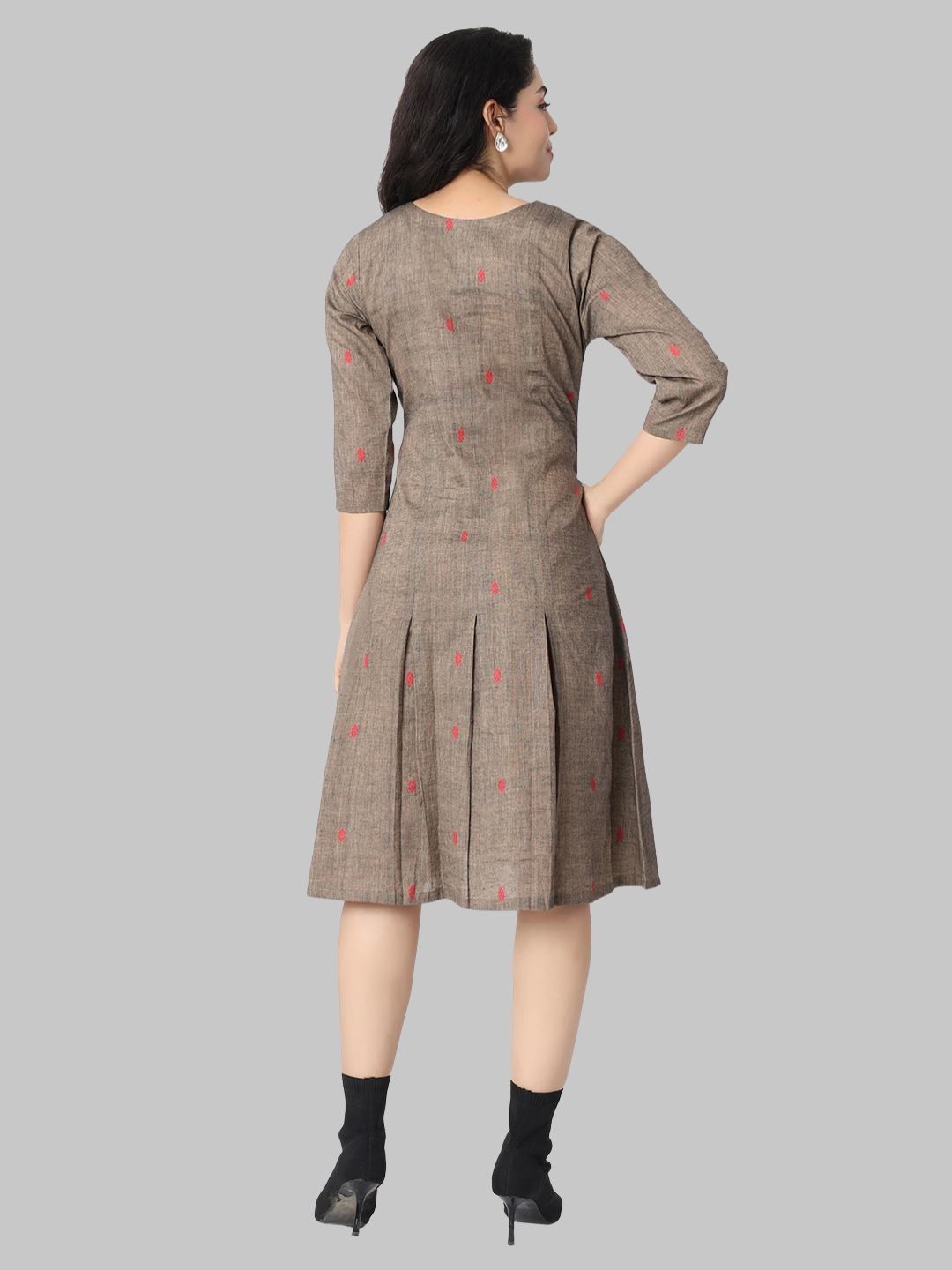 Handloom Dress in Handwoven Jamdani Cotton Fabric