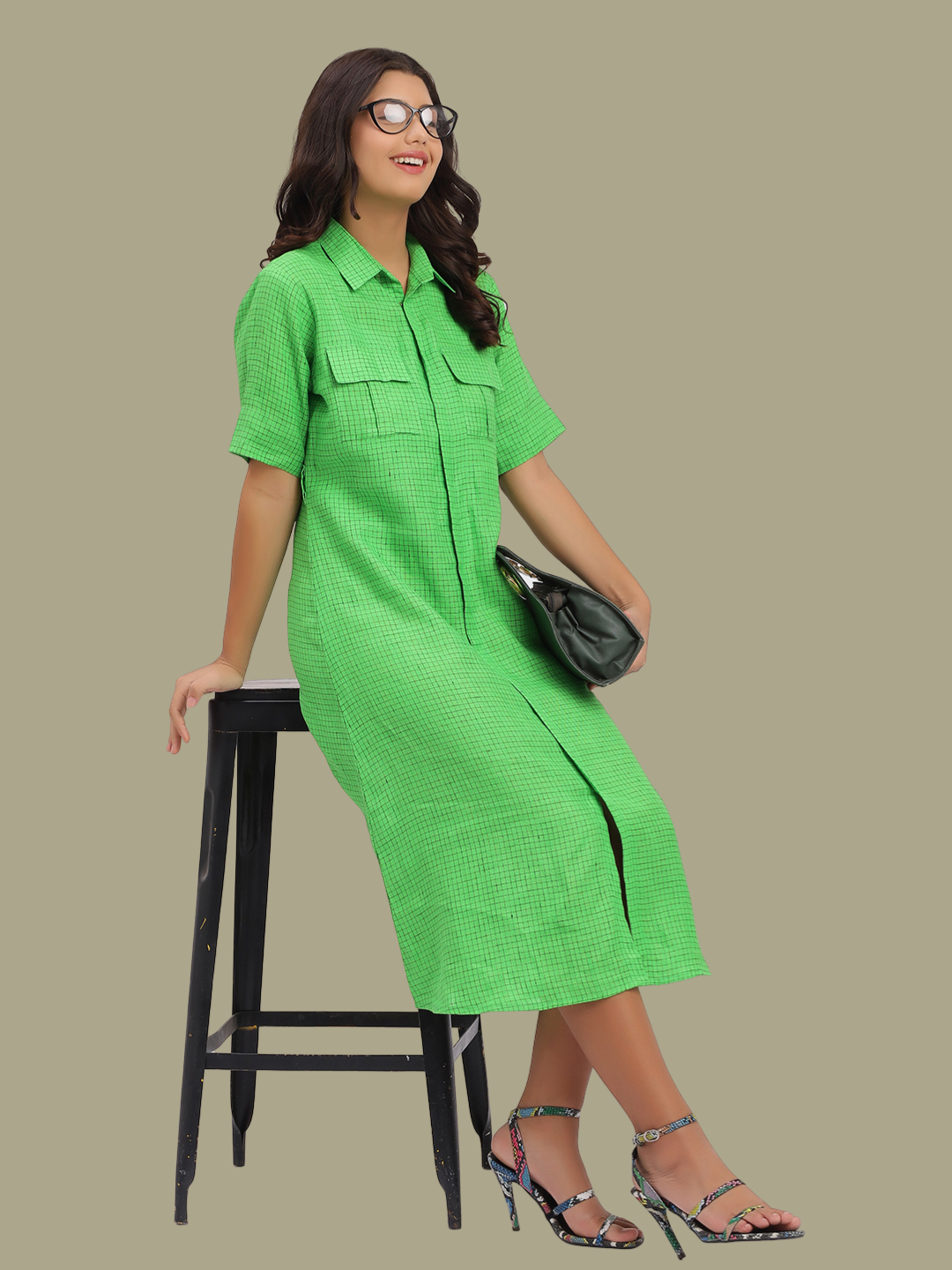 One Piece Dress in Pure Linen Fabric Taansi One Piece Dress in Pure Linen Fabric Taansi