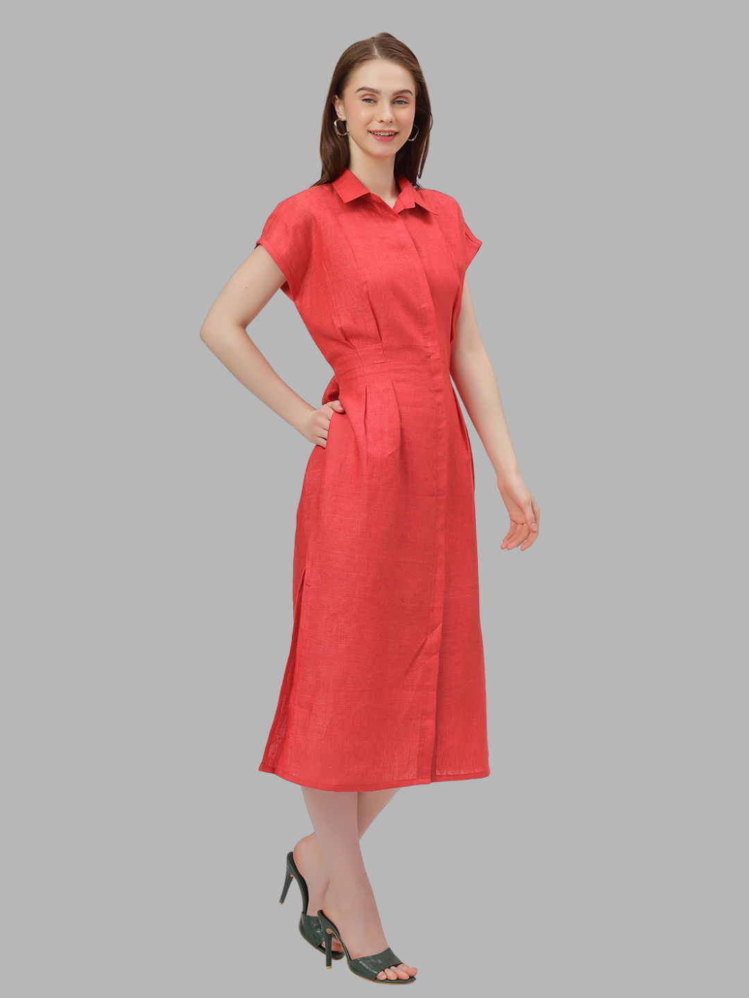 One Piece Dress in Pure Linen Fabric Taansi One Piece Dress in Pure Linen Fabric Taansi