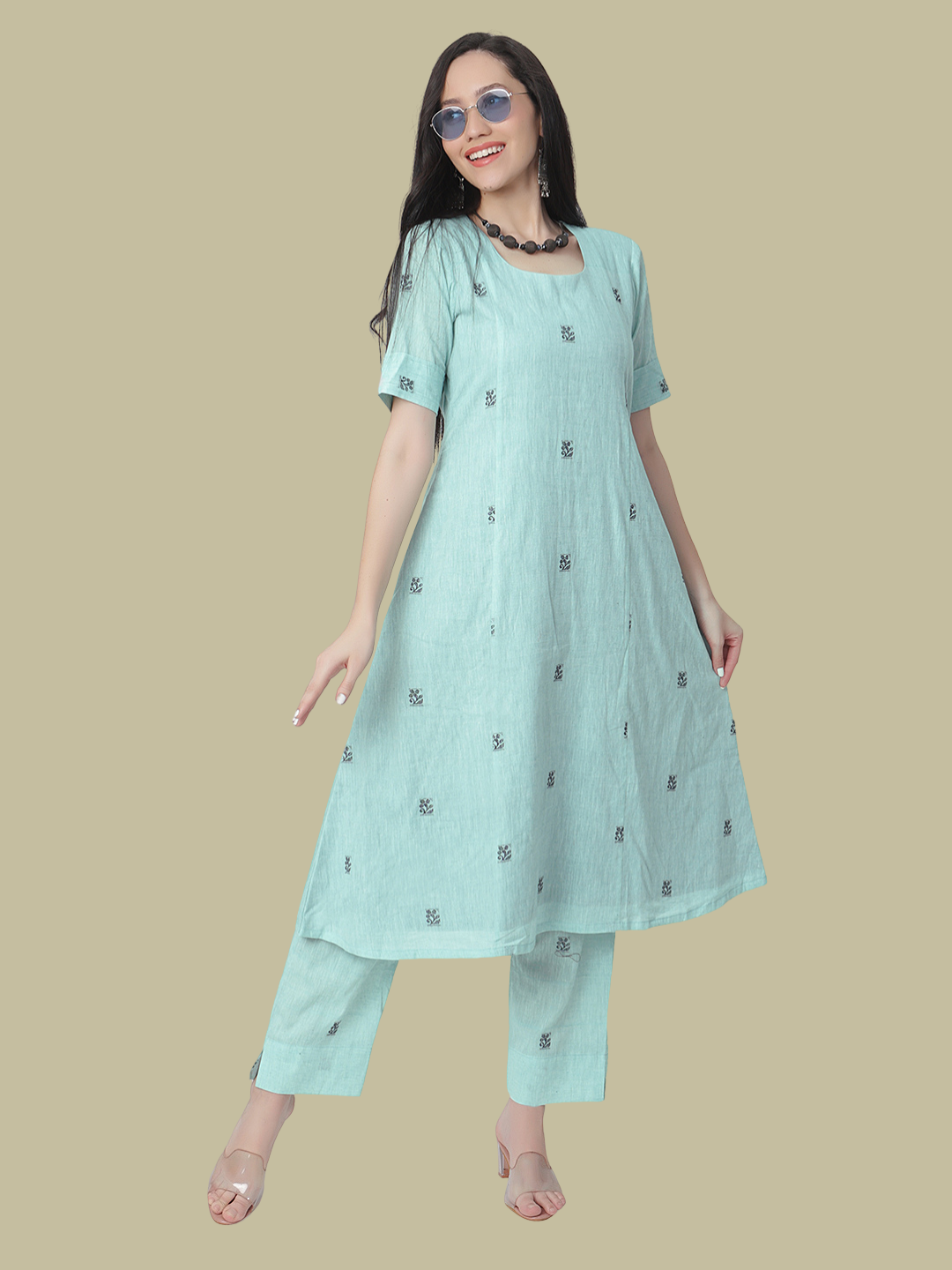 Cotton Kurti and Pant Set in Handwoven Jamdani Cotton Fabric
