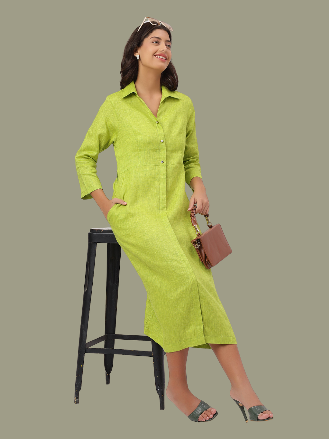 One Piece Dress in Pure Natural Linen Fabric Taansi One Piece Dress in Pure Natural Linen Fabric Taansi