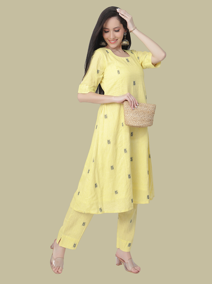 Cotton Kurti and Pant Set in Handwoven Jamdani Cotton Fabric